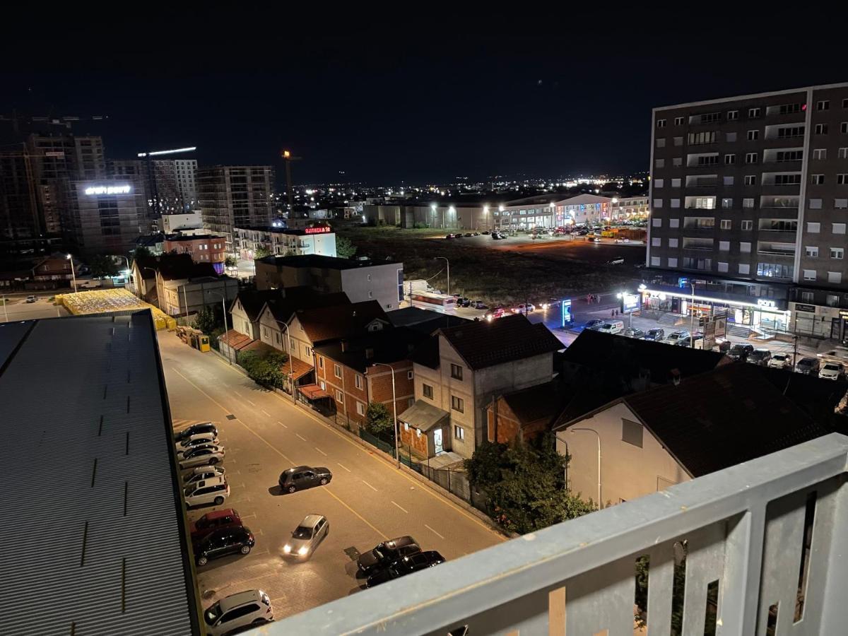 Shooter Apartments Феризово Екстериор снимка