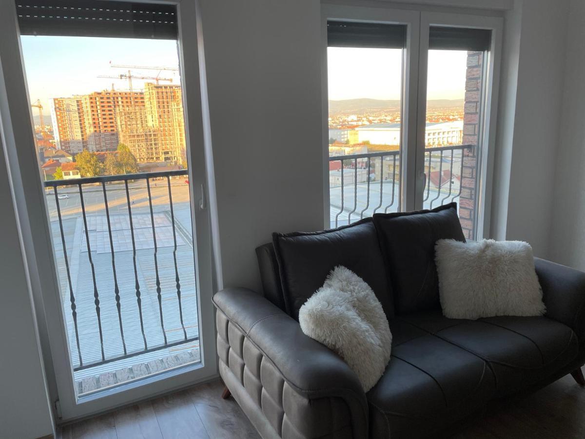 Shooter Apartments Феризово Екстериор снимка